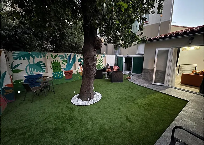 El Jardin Del Cerezo 아파트 *